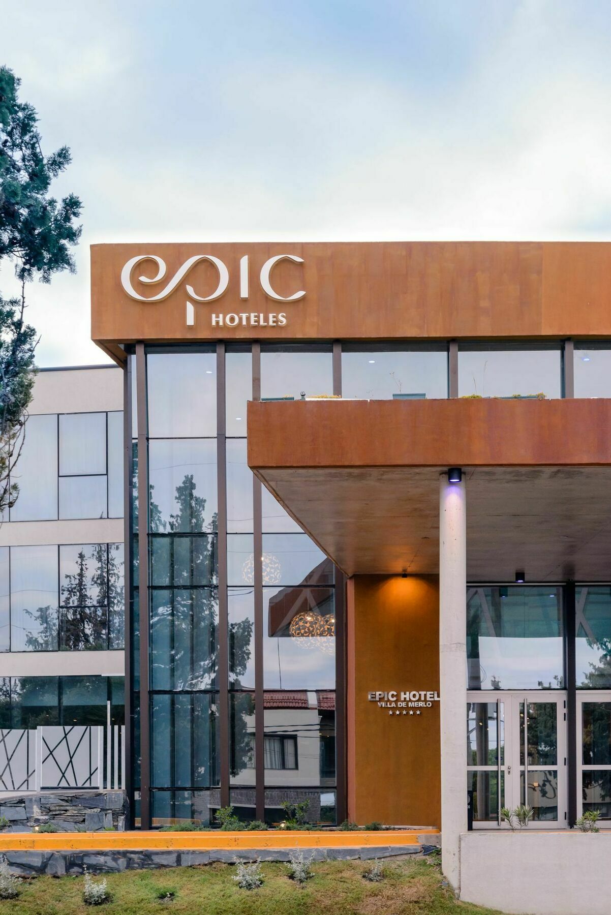 Epic Hotel Villa De Merlo Exterior photo